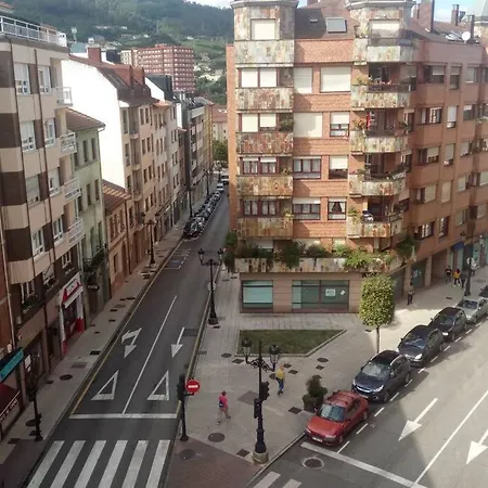 Piso En Avenida Pumarin . Wifi Апартаменты Овьедо